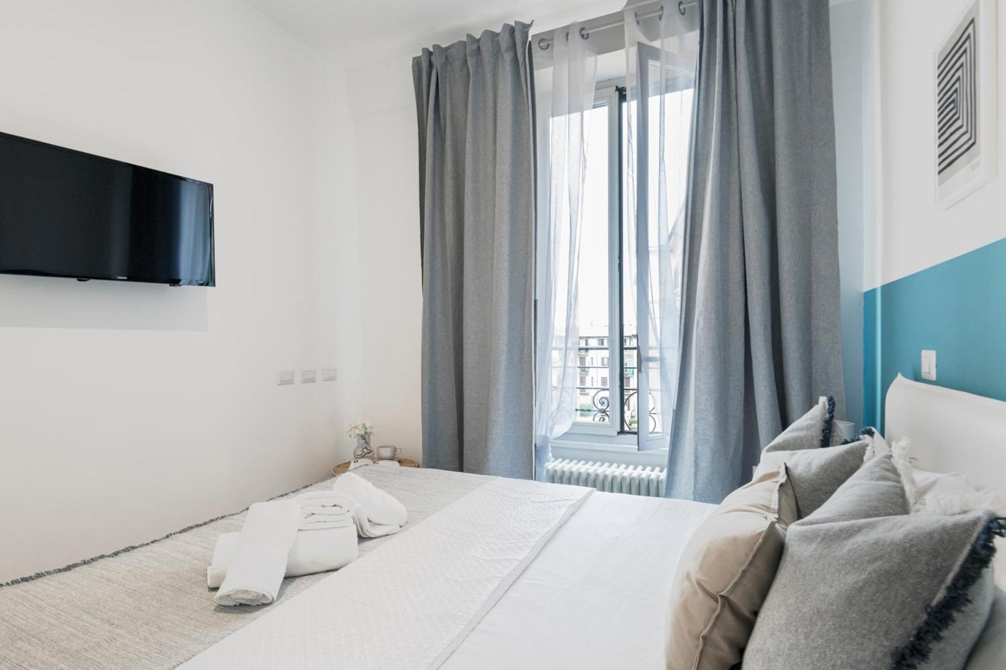 New Flat Fully Furnished In P.Ta Romana Милан Экстерьер фото